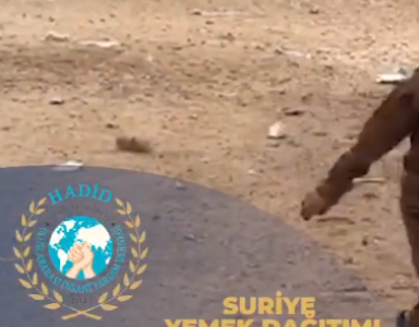 Suriye Yemek Dağıtımı